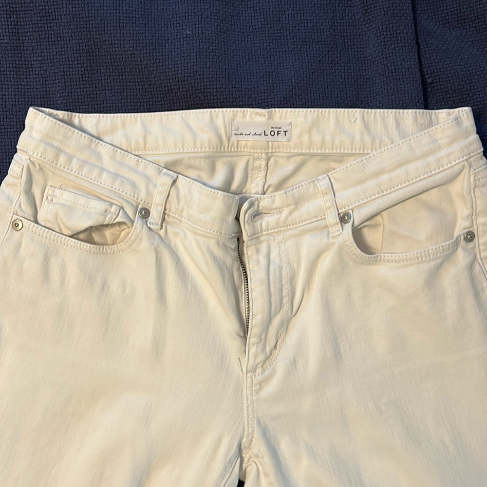 Lift white mid rise jeans